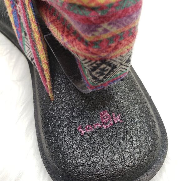 Sanuk Yoga Sling 2 Print Sandals in Magenta/Multi Tribal Print Size 7 - Picture 12 of 13